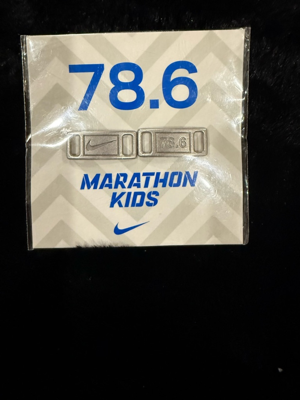 Nike Marathon Kids 78.6 Set of Gray Metal Shoelace Dubraes for 3 Marathons NEW